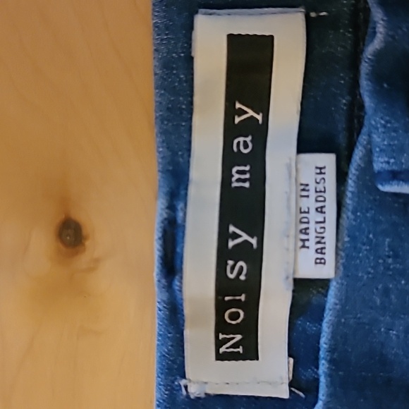 Noisy May women's size XS jeans shorts - Picture 2 of 6